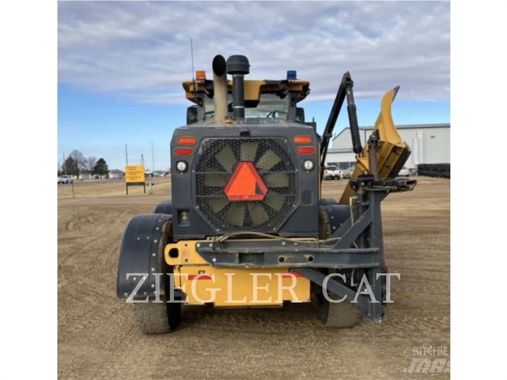 John Deere & CO. 772G_AO Grejdery