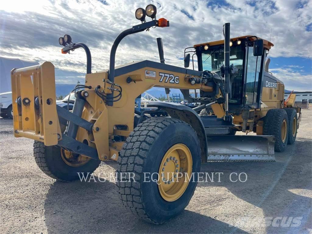 John Deere & CO. 772G AWD Grejdery
