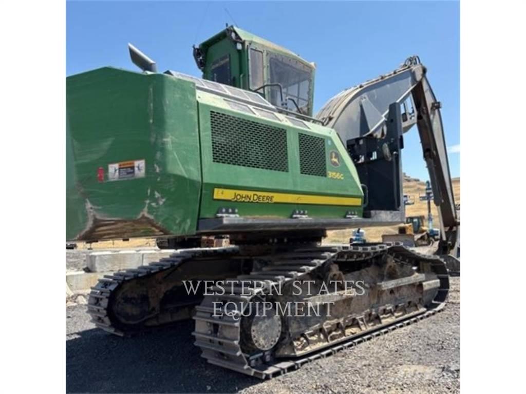 John Deere & CO. JD 3156G Lesné traktory