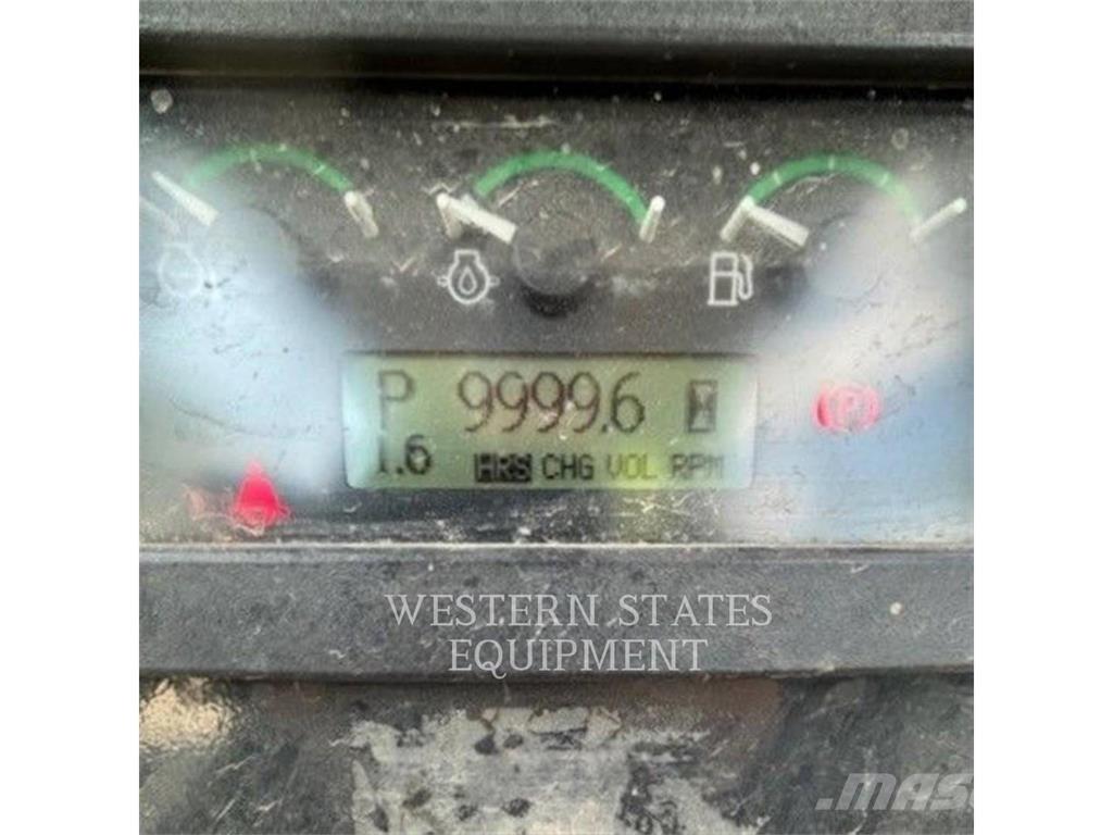 John Deere & CO. JD 650J Pásové dozéry