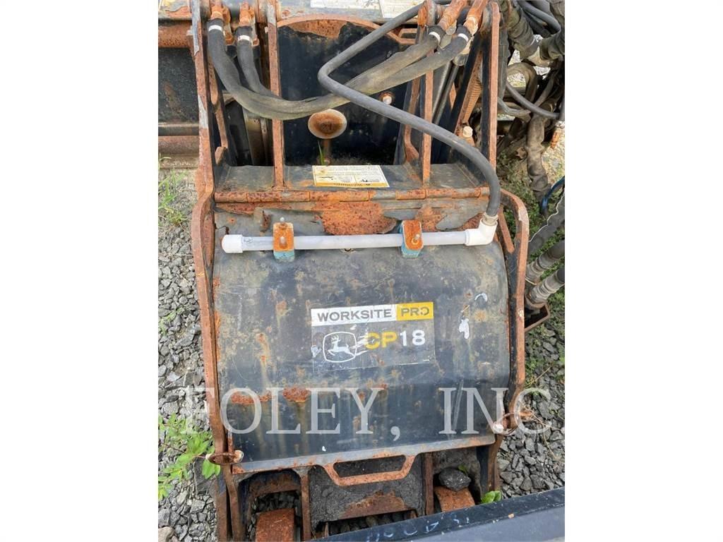 John Deere CP18 Cestné frézy