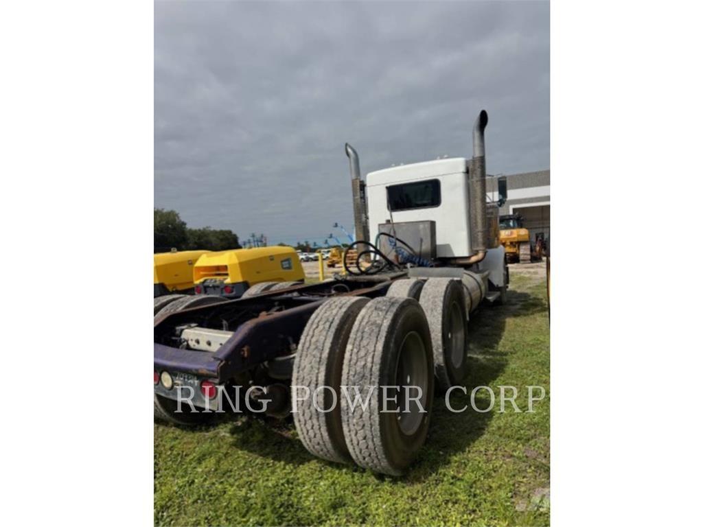 Kenworth W900S Ďalšie nákladné vozidlá