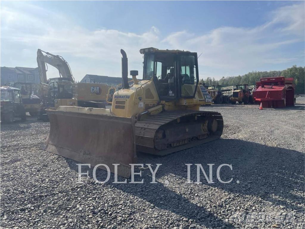 Komatsu D61PX1-23 Pásové dozéry