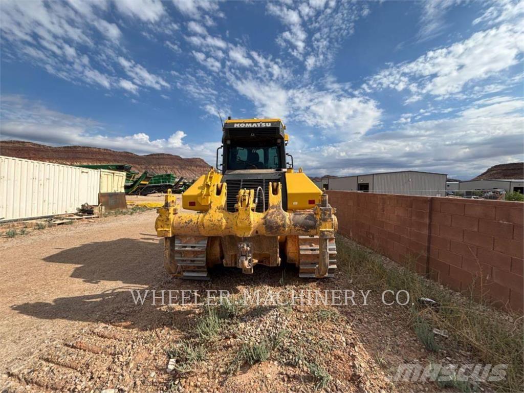 Komatsu D71EXI-24 Pásové dozéry