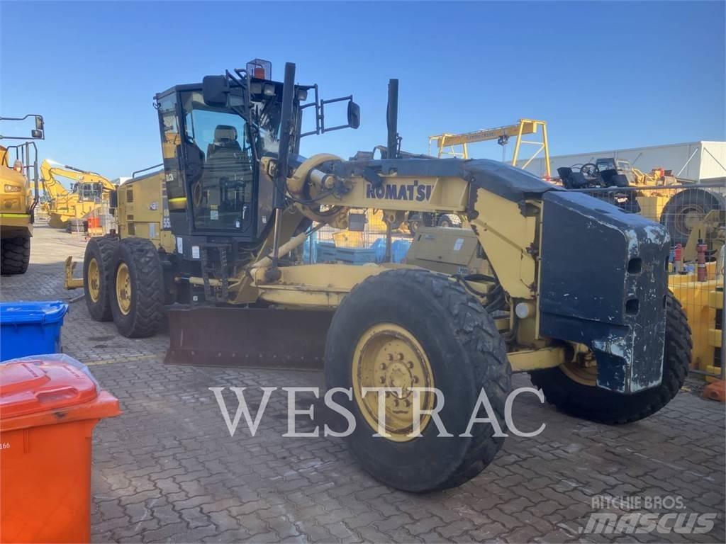 Komatsu GD555-5 Grejdery