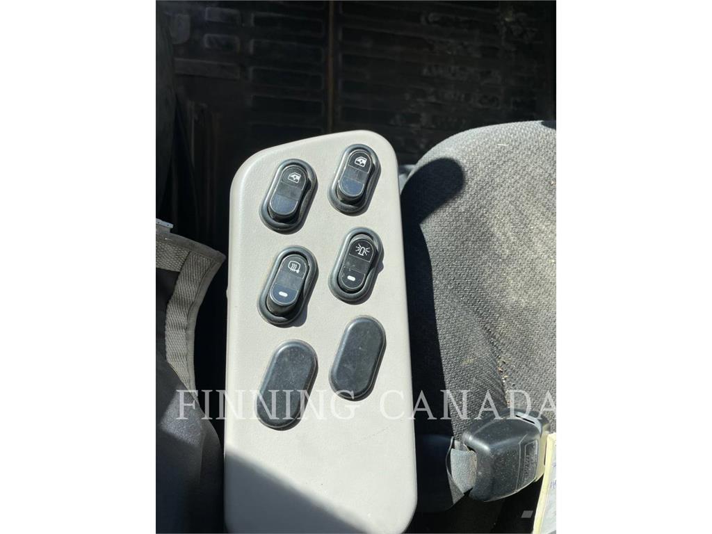 Komatsu HD605-8 Kĺbové nákladné autá