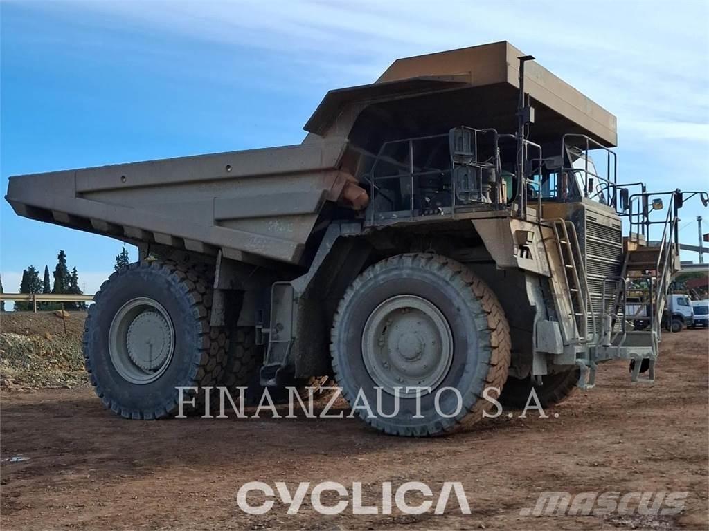 Komatsu HD785-7 Kĺbové nákladné autá