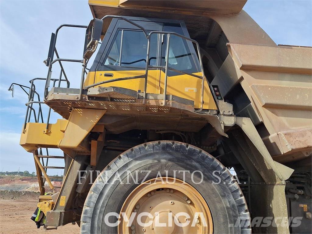 Komatsu HD785-7 Kĺbové nákladné autá