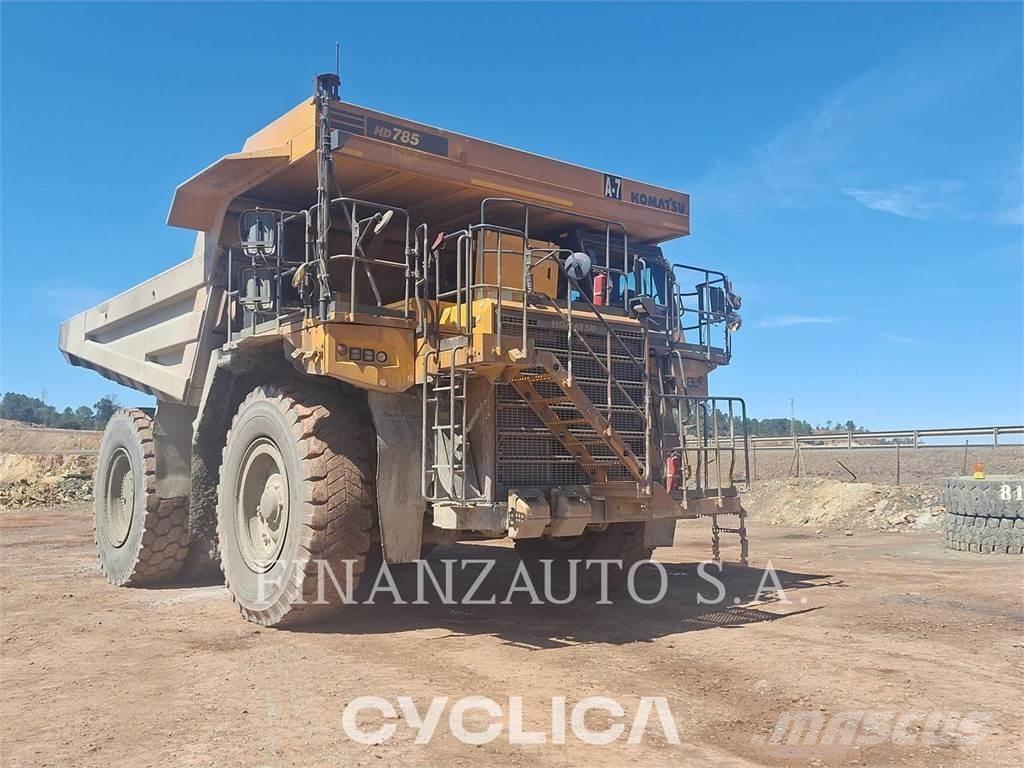 Komatsu HD785-8 Kĺbové nákladné autá