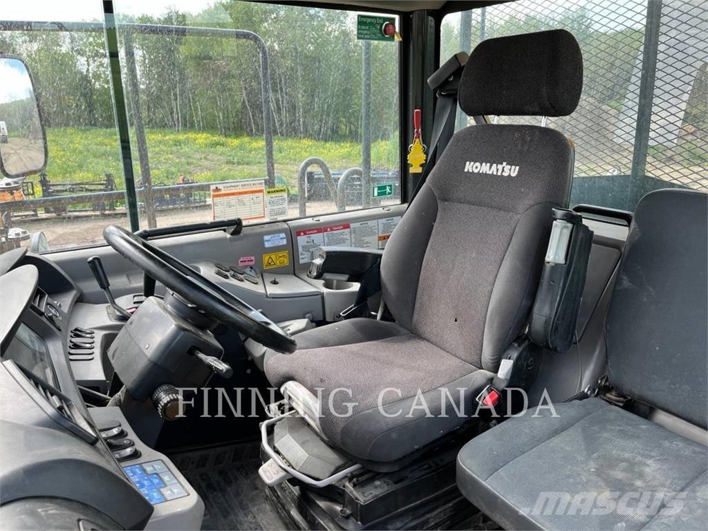 Komatsu HM300-3 Kĺbové nákladné autá