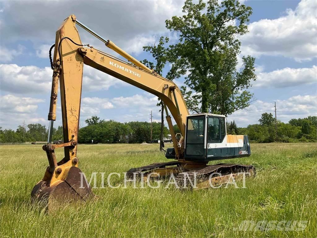 Komatsu PC220 Pásové rýpadlá