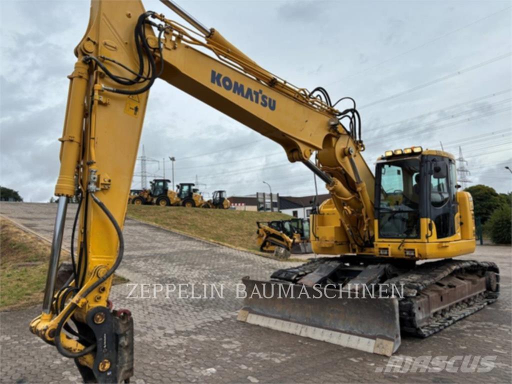 Komatsu PC228 Pásové rýpadlá