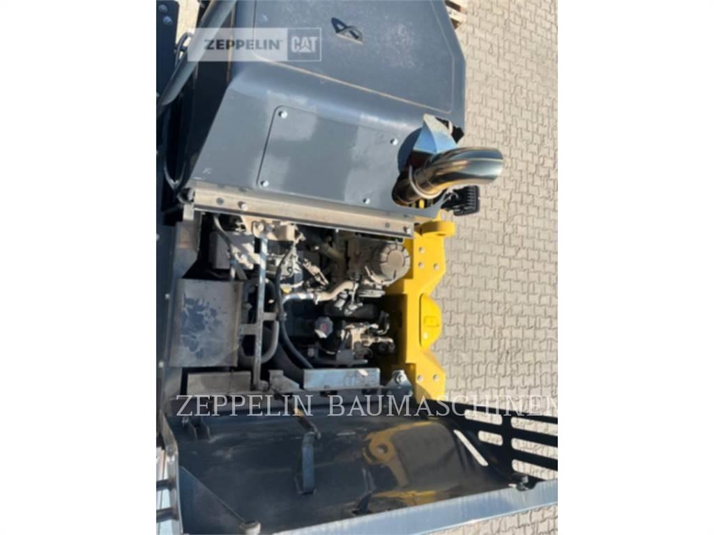 Komatsu PW148-11 Kolesové rýpadlá