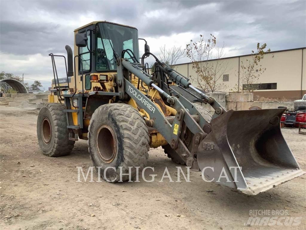 Komatsu WA250-3 Kolesové nakladače