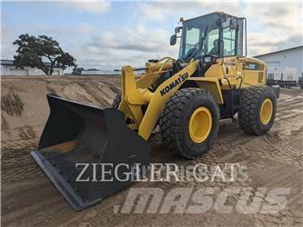 Komatsu WA250-5L Kolesové nakladače