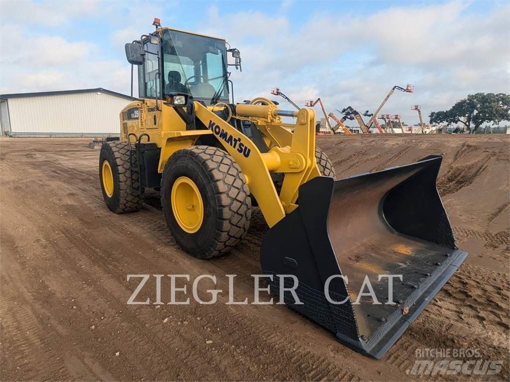 Komatsu WA250-5L Kolesové nakladače