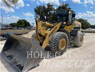 Komatsu WA320-8 Kolesové nakladače