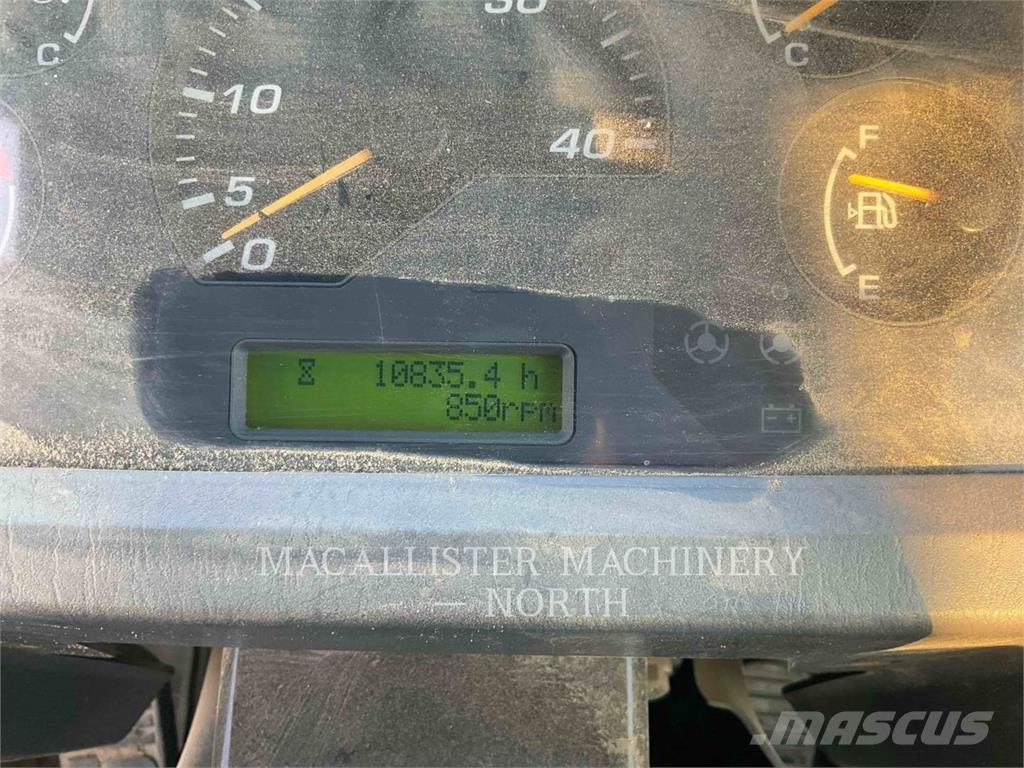 Komatsu WA430-6 Kolesové nakladače