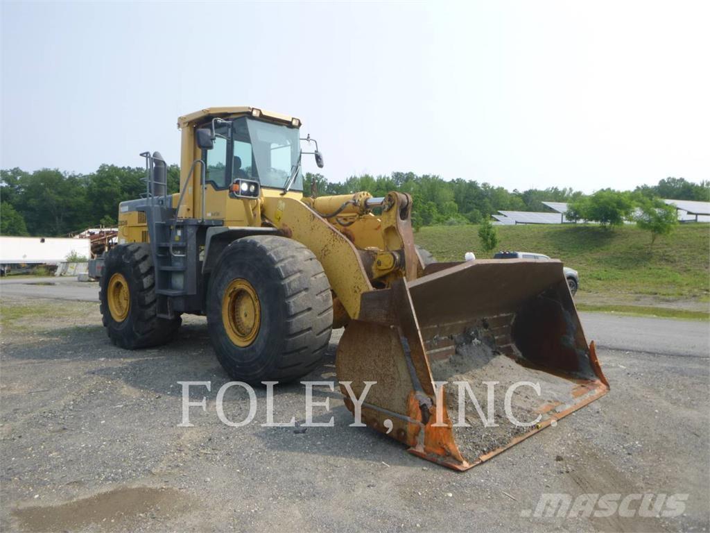 Komatsu WA500-3 Kolesové nakladače