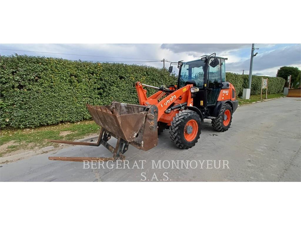 Kubota R065 Kolesové nakladače