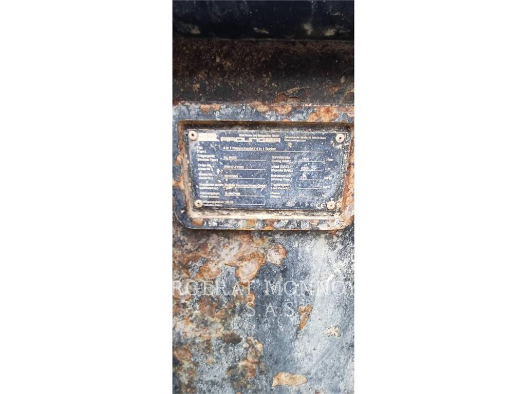 Kubota R065 Kolesové nakladače