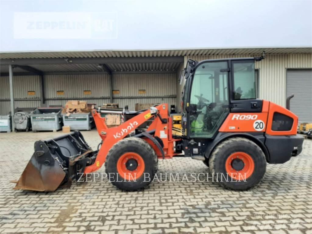 Kubota R090 Kolesové nakladače