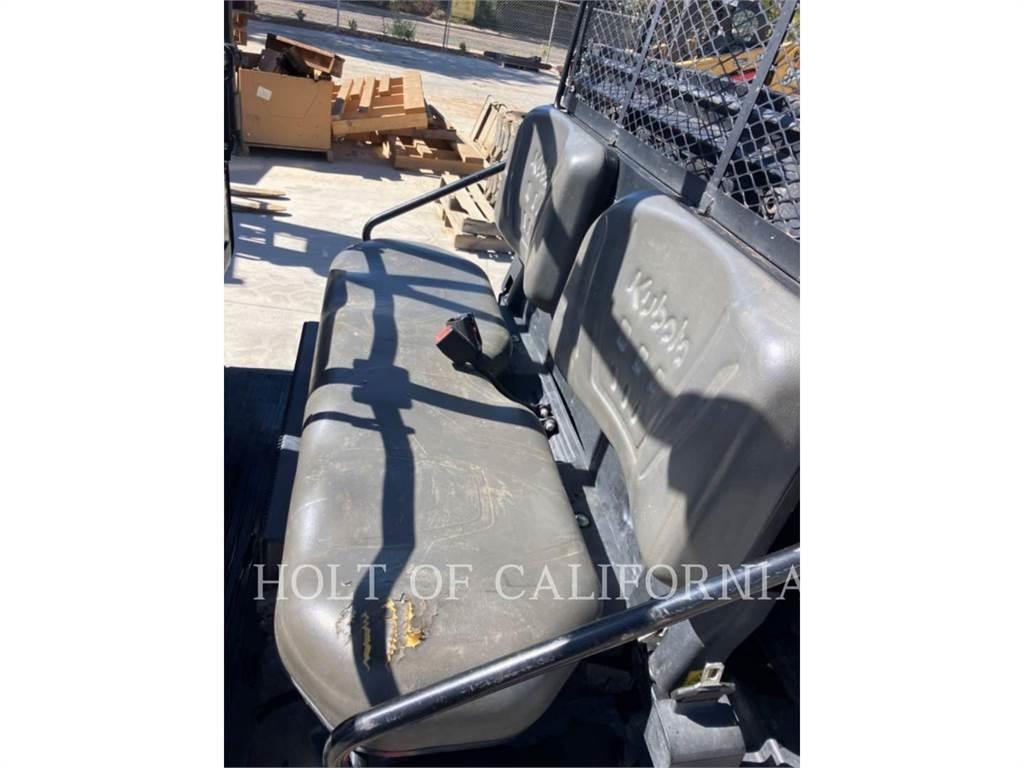 Kubota RTVX1140W Golfové vozíky