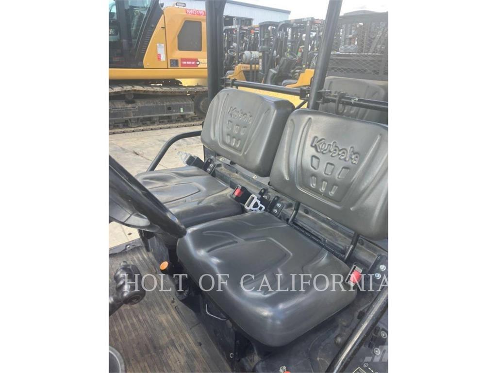 Kubota RTVX1140W Golfové vozíky