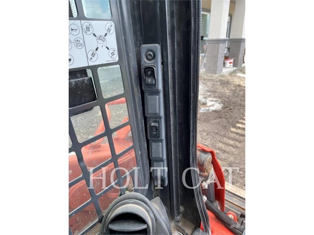 Kubota SSV75 Šmykom riadené nakladače