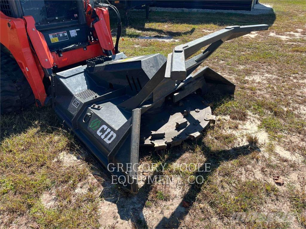 Kubota SVL 97-2 Pásové nakladače