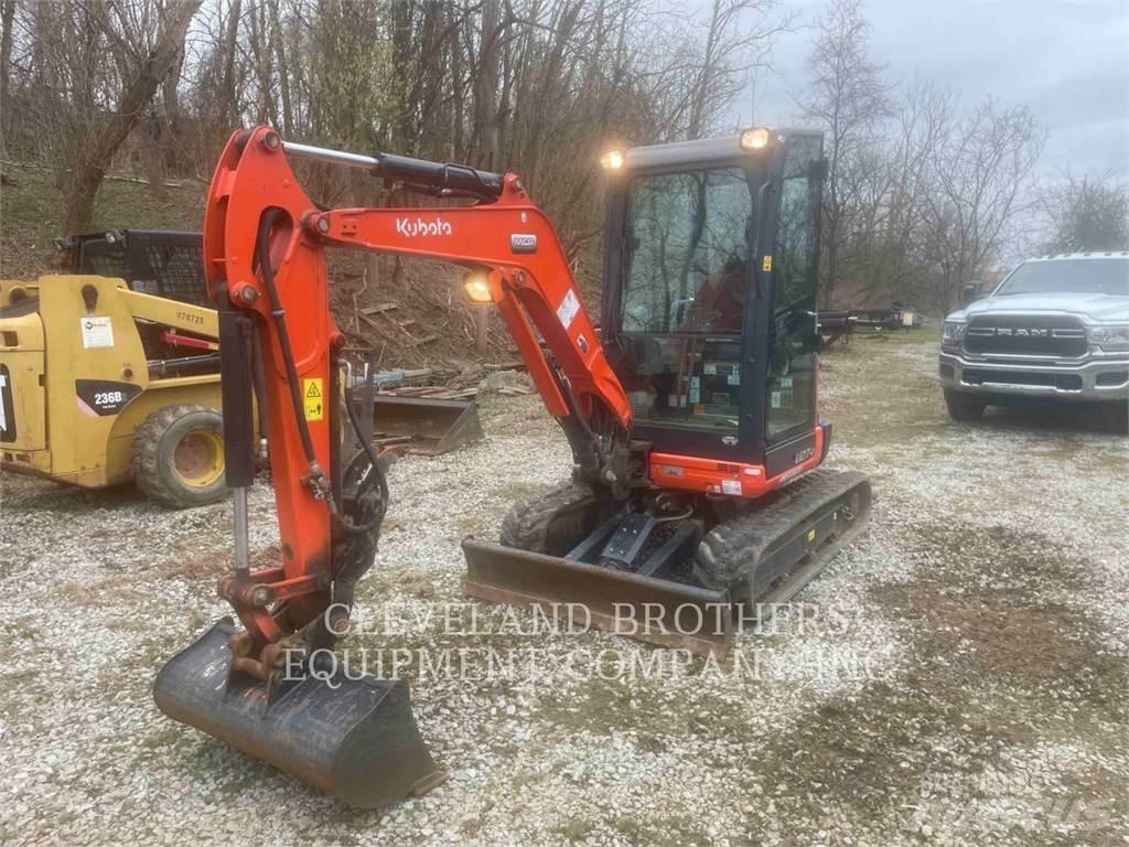 Kubota U27-4 Pásové rýpadlá