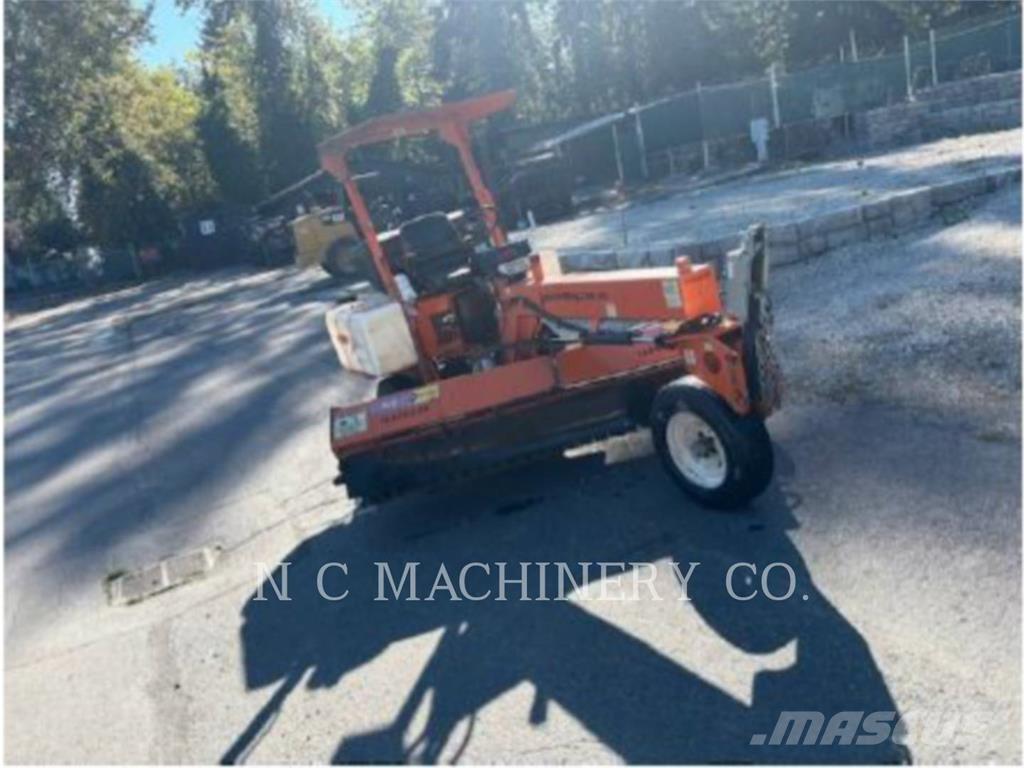 Lay-Mor SM300 Zametacie kefy