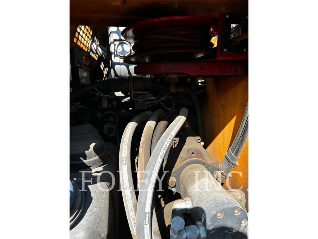 LeeBoy 8520 Finišéry