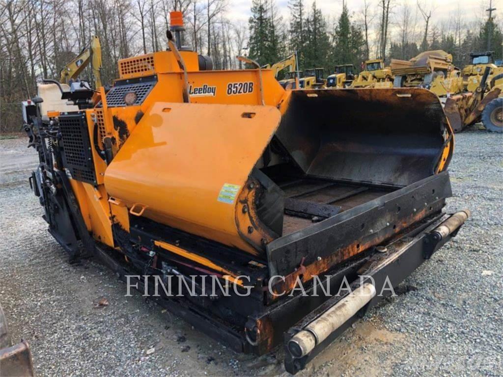 LeeBoy 8520B Finišéry