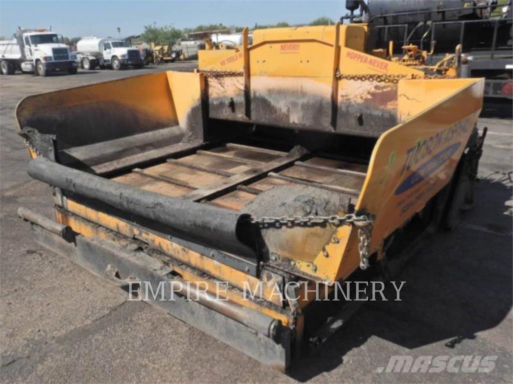 LeeBoy L8500T Finišéry