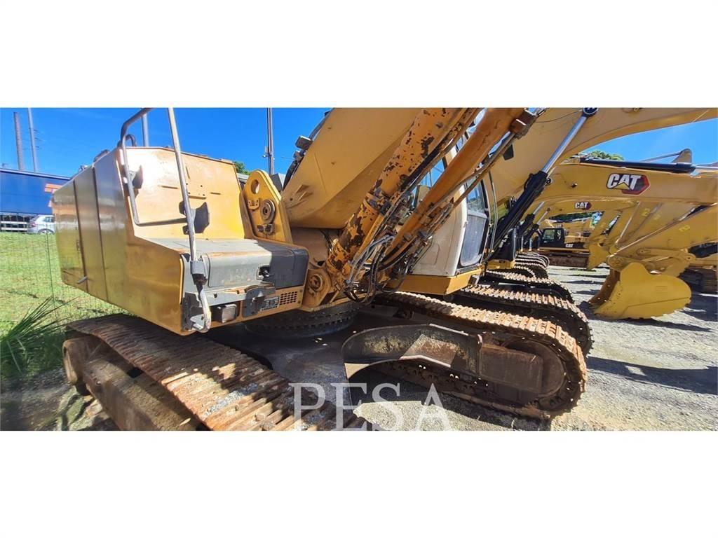 Liebherr 944 Pásové rýpadlá