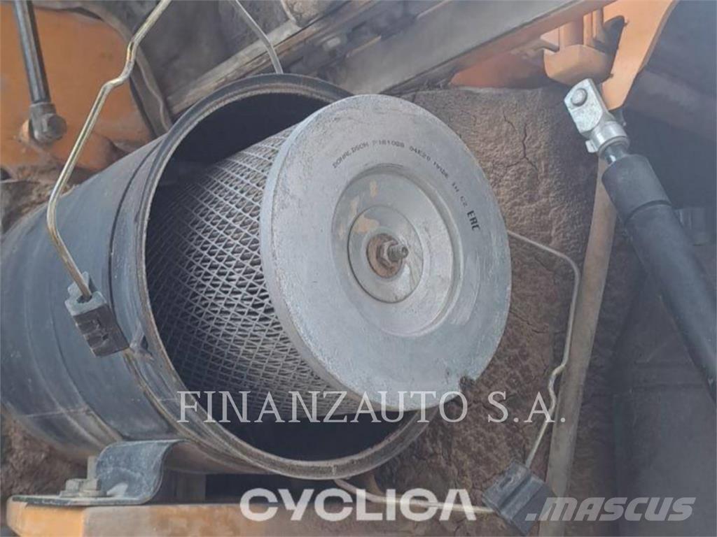 Liebherr A310B Kolesové rýpadlá