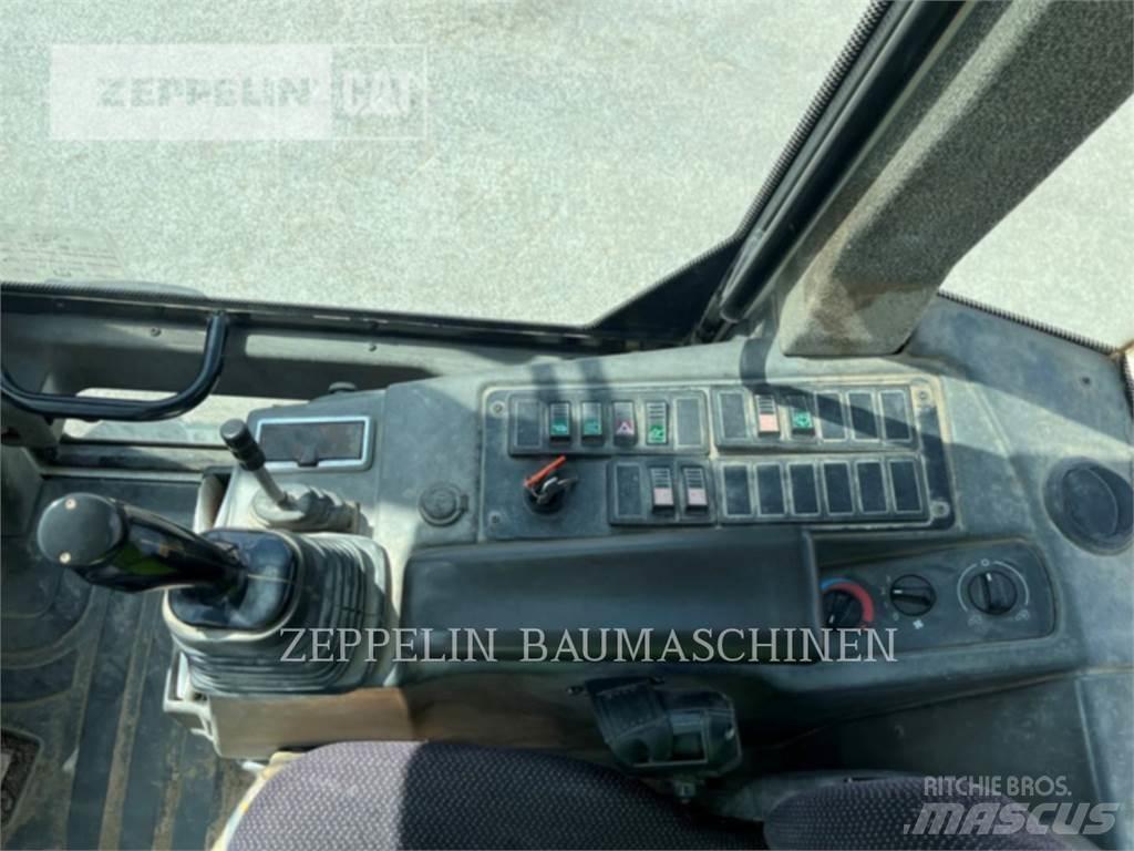 Liebherr L506 Kolesové nakladače