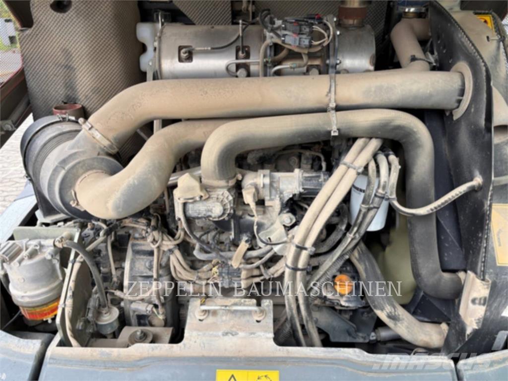 Liebherr L506 Kolesové nakladače