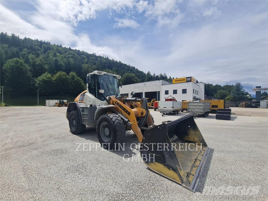 Liebherr L526 Kolesové nakladače