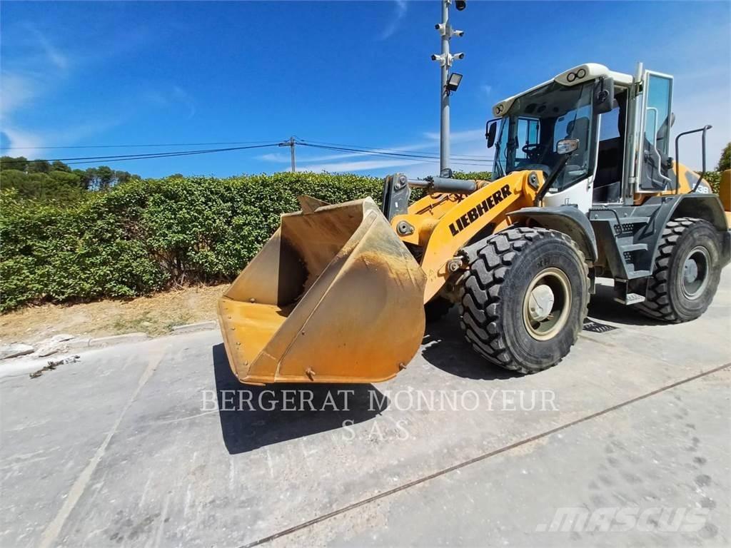 Liebherr L538 Kolesové nakladače