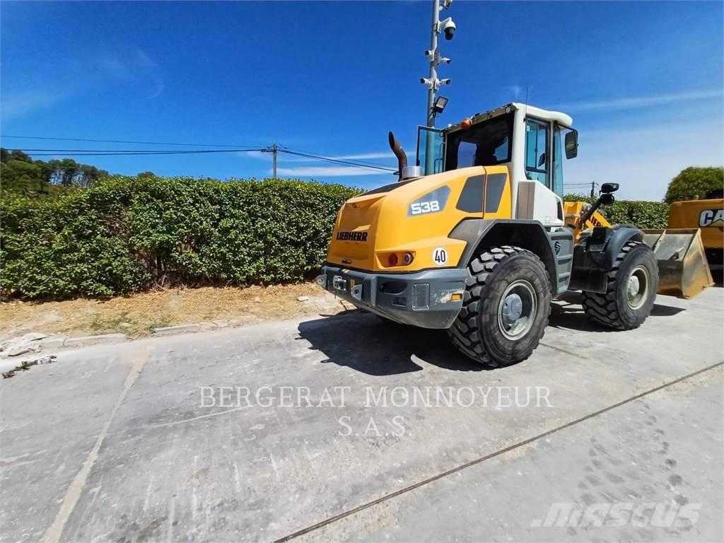 Liebherr L538 Kolesové nakladače