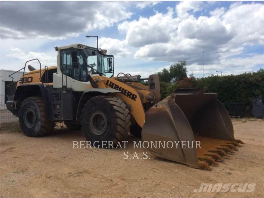 Liebherr L580 Kolesové nakladače