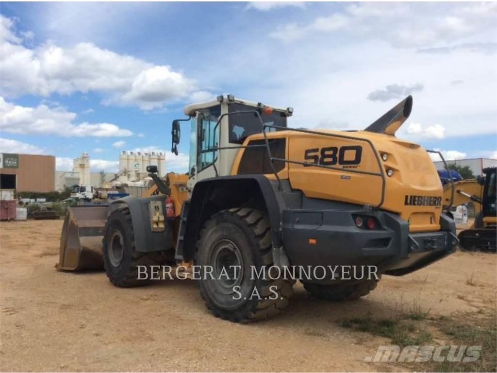 Liebherr L580 Kolesové nakladače