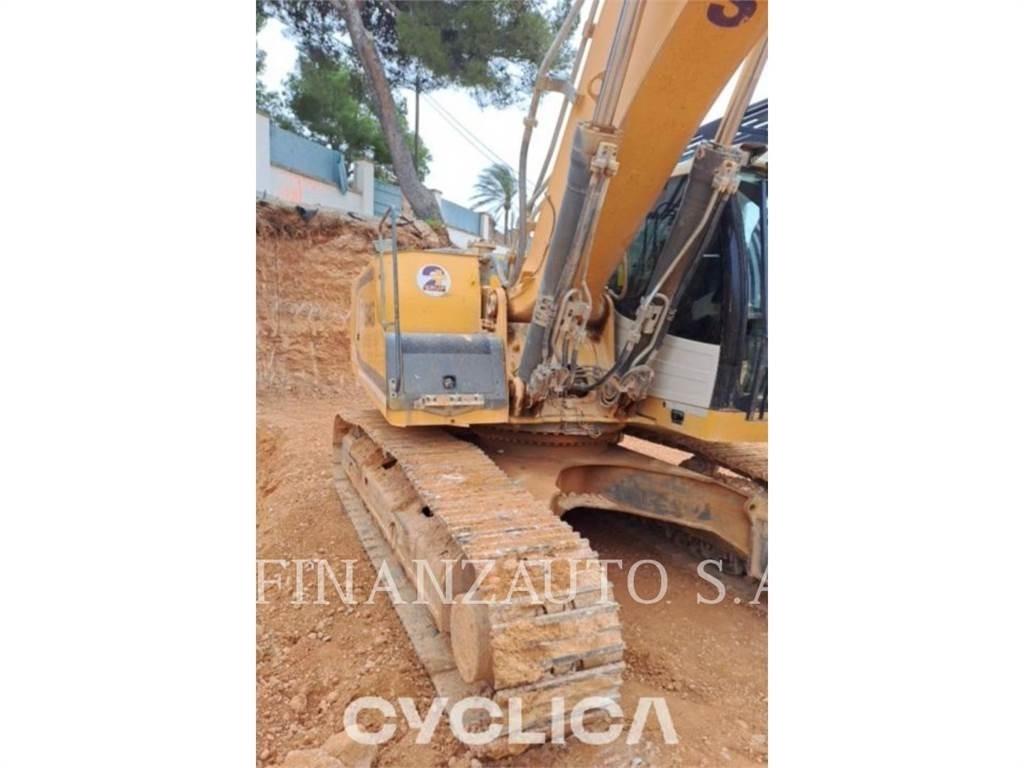 Liebherr R946 Pásové rýpadlá