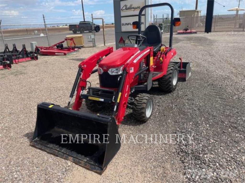 Massey Ferguson GC1723E Traktory