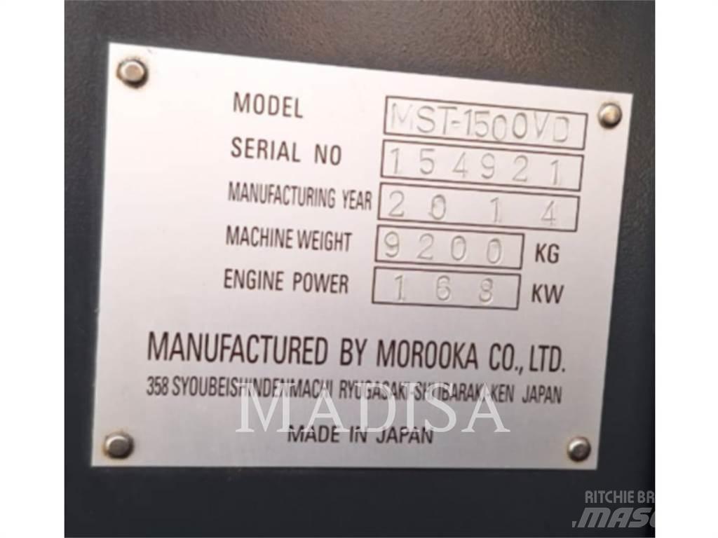 Morooka MST1500VD Golfové vozíky