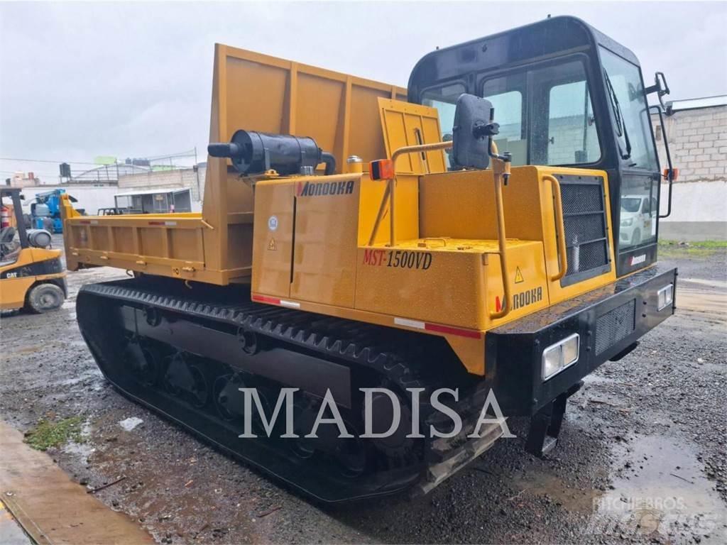 Morooka MST1500VD Golfové vozíky