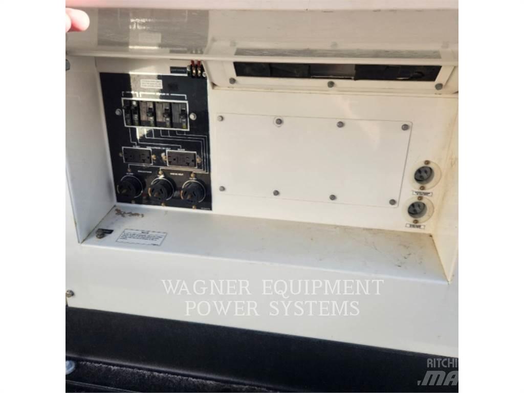 MultiQuip DCA-150SSJU4F Ostatné generátory