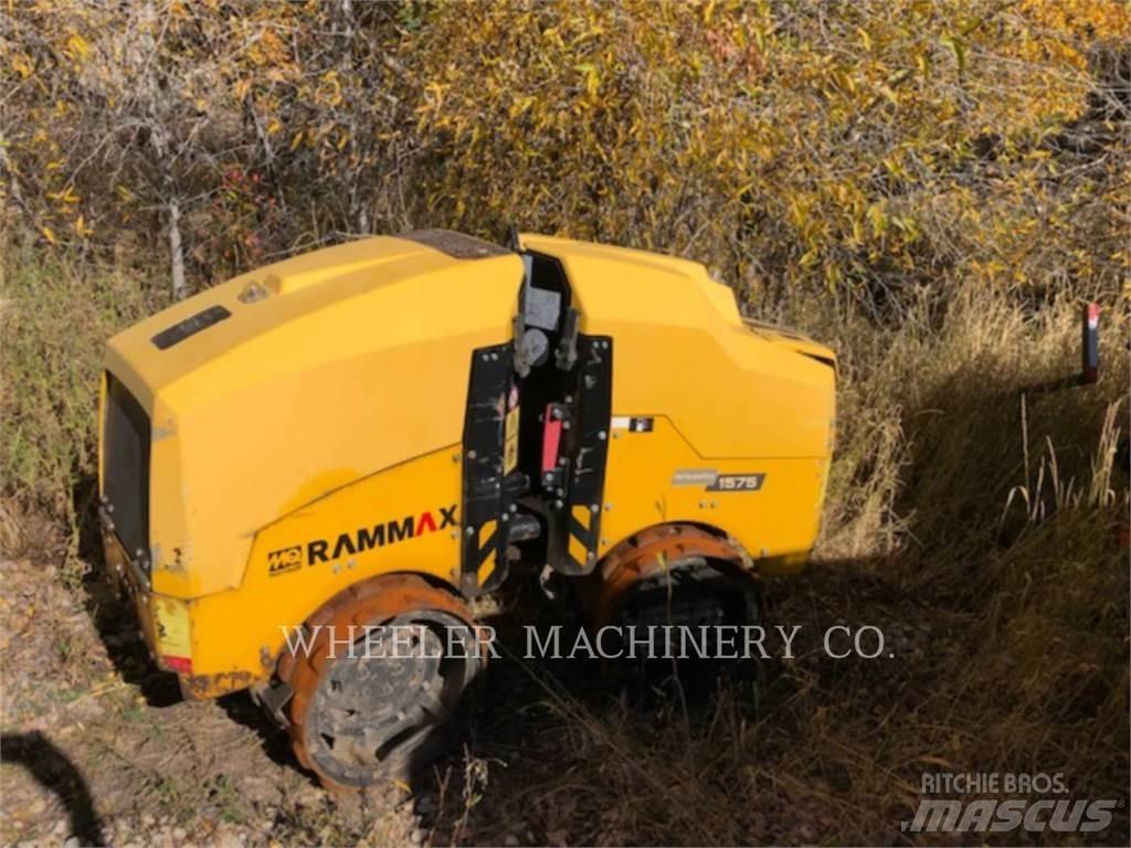 MultiQuip MQ 1575 Pôdne kompaktory